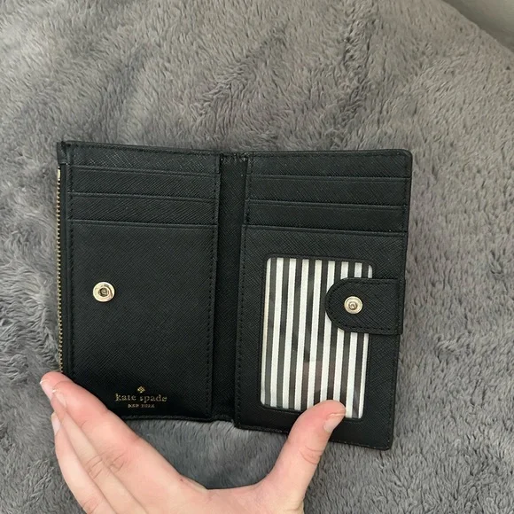 Kate spade leather wallet - Picture 3 of 3